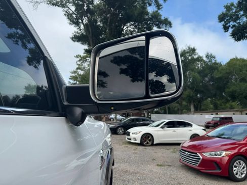Used 2019 RAM 2500 Limited AWD/4WD image 13