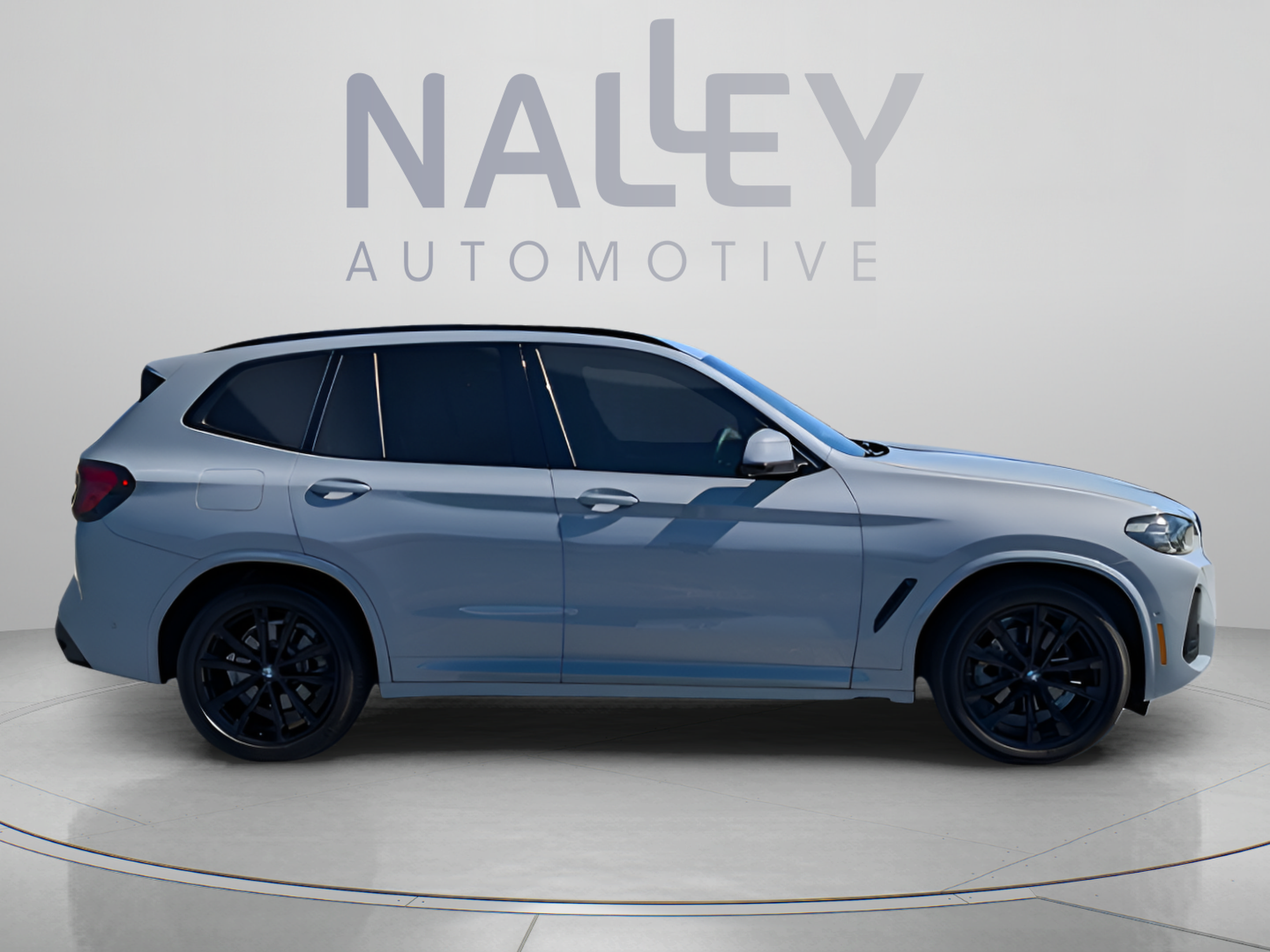 Used 2023 BMW X3 sDrive30i w/ M Sport Package RWD image 6