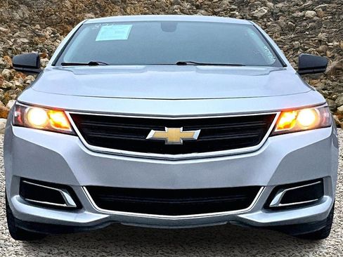Used 2015 Chevrolet Impala LS image 3