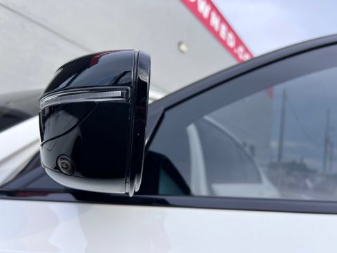 Used 2024 BMW M3 Competition RWD image 31