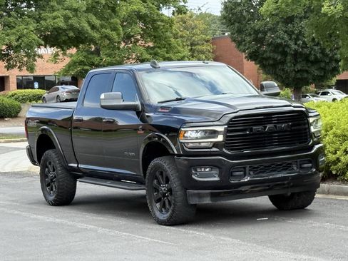 Used 2019 RAM 2500 Laramie AWD/4WD image 3