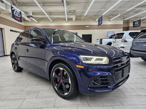 Used 2020 Audi SQ5 Prestige w/ Prestige Package image 5