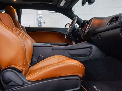 Used 2022 Dodge Challenger SRT Hellcat image 5