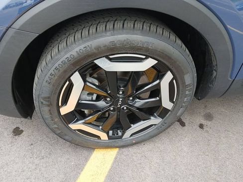 Certified 2023 Kia Telluride EX FWD image 10