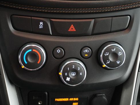 Used 2018 Chevrolet Trax LS w/ LPO, Protection Package image 23