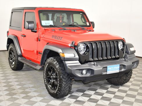 Used 2020 Jeep Wrangler Sport AWD/4WD image 3