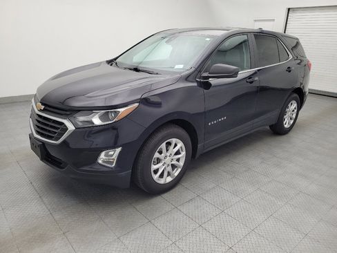 Used 2021 Chevrolet Equinox LT FWD image 2