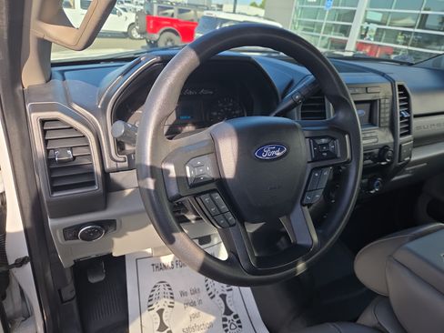 Used 2020 Ford F550 4x4 Crew Cab Super Duty image 16