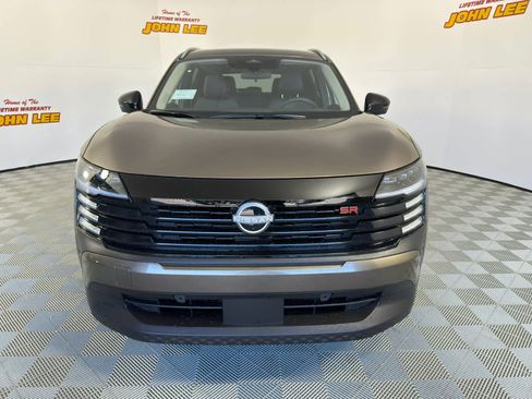 New 2026 Nissan Kicks SR w/ SR Premium Package image 8