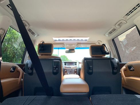 Used 2017 Nissan Armada Platinum w/ Captain Seat Package AWD/4WD image 30
