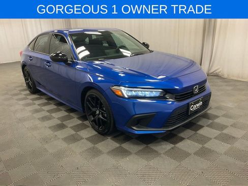 Used 2023 Honda Civic Sport image 1