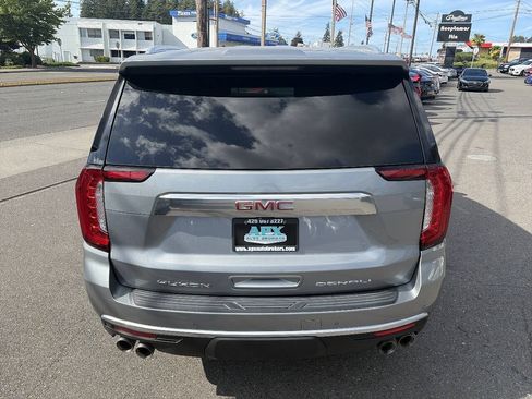 Used 2024 GMC Yukon Denali w/ Denali Reserve Package AWD/4WD image 5