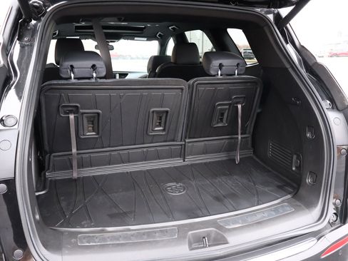 Used 2024 Buick Enclave Essence w/ Experience Buick Package image 26