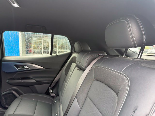 Used 2025 Chevrolet Equinox EV LT w/ Convenience Package II AWD/4WD image 12