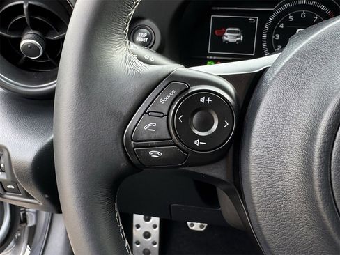 Used 2025 Toyota GR86 Premium image 12