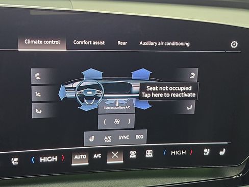 Certified 2025 Audi Q6 e-tron Premium Plus w/ Premium Plus image 24