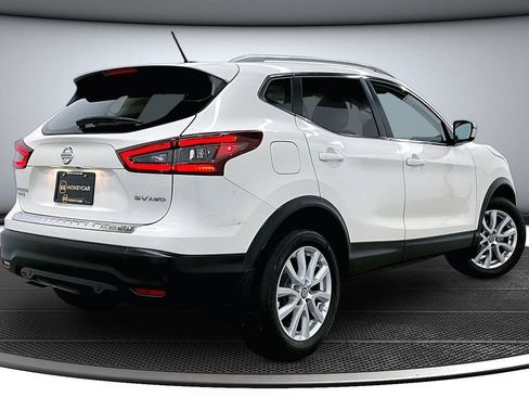 Used 2022 Nissan Rogue Sport SV AWD/4WD image 6