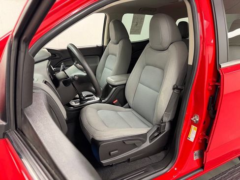 Used 2020 Chevrolet Colorado W/T w/ WT Convenience Package RWD image 18