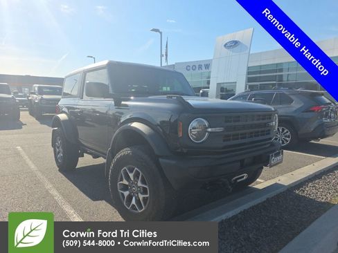 Used 2023 Ford Bronco 2-Door AWD/4WD image 1