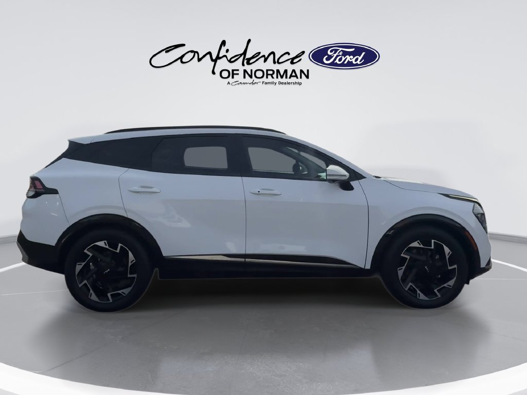 Used 2024 Kia Sportage SX FWD image 11