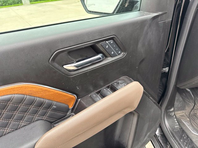 Used 2024 GMC Canyon Denali AWD/4WD image 24