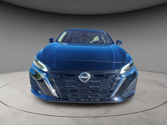 Certified 2024 Nissan Altima 2.5 SL FWD image 3
