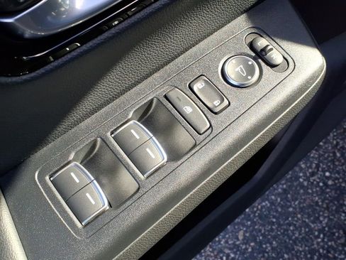 Used 2024 Honda CR-V EX-L image 16