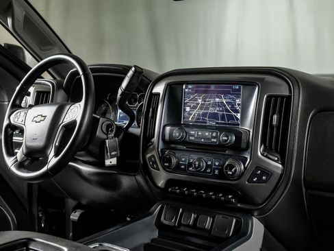 Used 2019 Chevrolet Silverado 2500 LTZ w/ Duramax Plus Package image 22