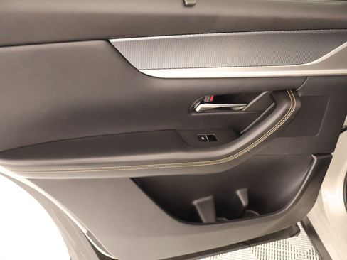 Used 2025 MAZDA CX-90 3.3 Turbo w/ Premium Sport Pkg image 18