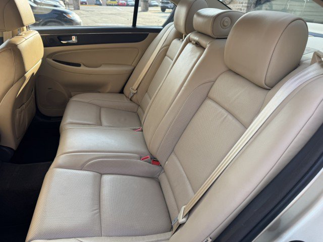 Used 2009 Hyundai Genesis 3.8 w/ Premium Plus Pkg 3 RWD image 11