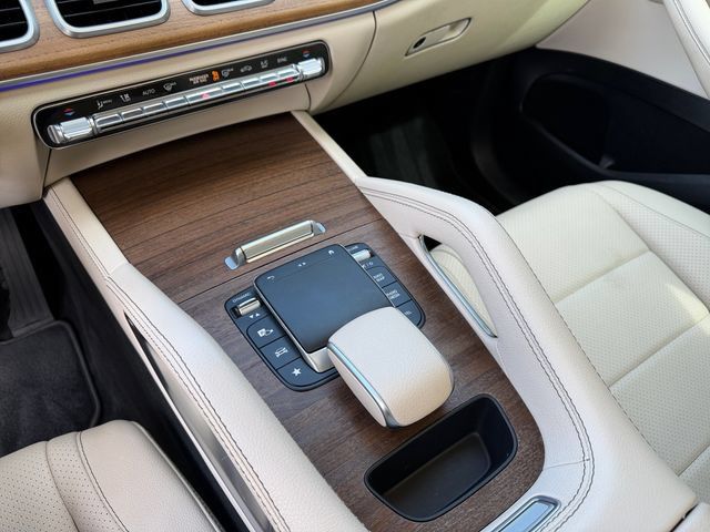 Used 2021 Mercedes-Benz GLE 350 4MATIC image 18