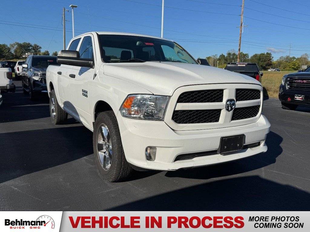 Used 2018 RAM 1500 Express AWD/4WD image 1