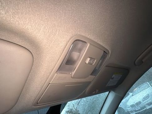 Used 2024 Kia Forte LXS image 27