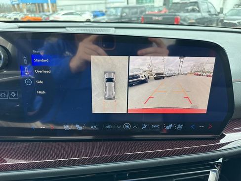 New 2026 Chevrolet Traverse RS image 24