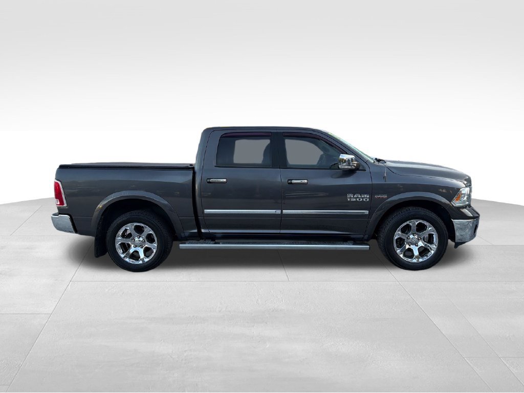 Used 2017 RAM 1500 Laramie w/ Convenience Group AWD/4WD image 9