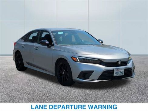Used 2024 Honda Civic Sport image 4