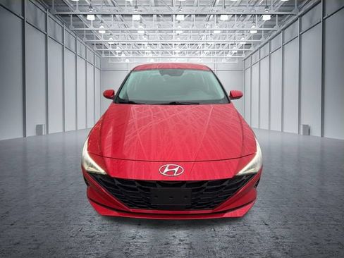 Used 2023 Hyundai Elantra SEL w/ Convenience Package FWD image 13