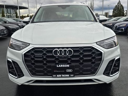 Certified 2025 Audi Q5 2.0T Premium Plus w/ Premium Plus Package AWD/4WD image 8
