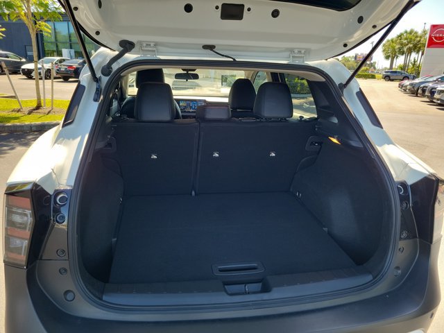 Certified 2026 Nissan Kicks SR FWD image 12