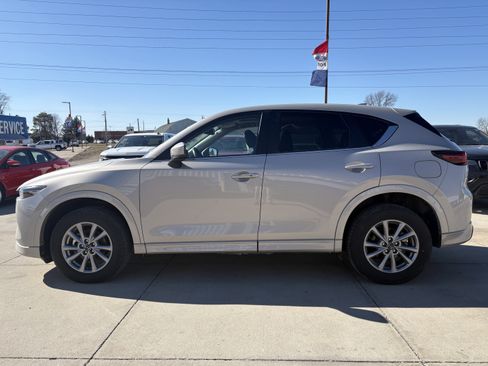 Used 2025 MAZDA CX-5 AWD 2.5 S w/ Preferred Package image 6
