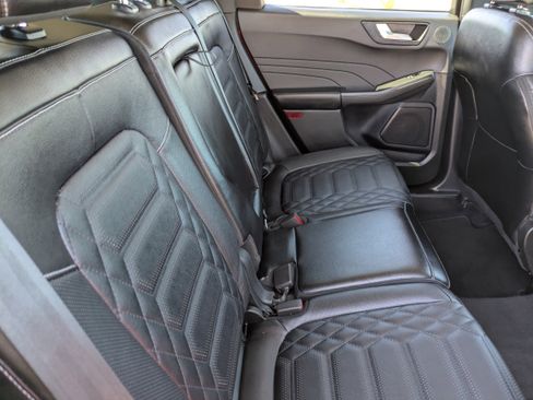 Used 2023 Ford Escape Platinum w/ Premium Technology Package image 15