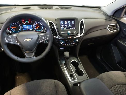 Used 2024 Chevrolet Equinox LT w/ LPO, Floor Liner Package FWD image 13