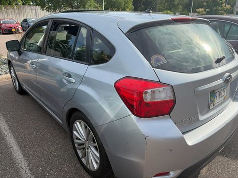 Used 2013 Subaru Impreza 2.0i Premium w/ Alloy Wheel Pkg + Moonroof AWD/4WD image 3