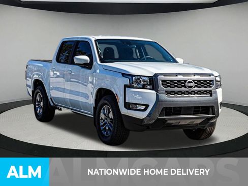 Certified 2025 Nissan Frontier SV w/ SV Convenience Package image 4