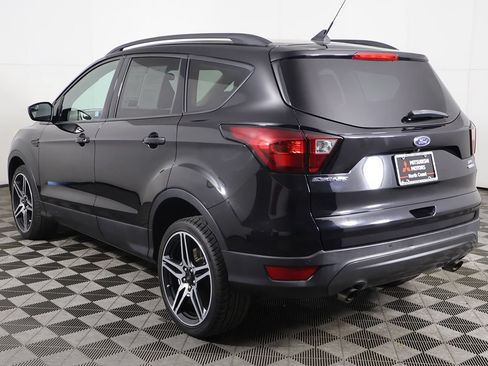 Used 2019 Ford Escape SEL AWD/4WD image 6