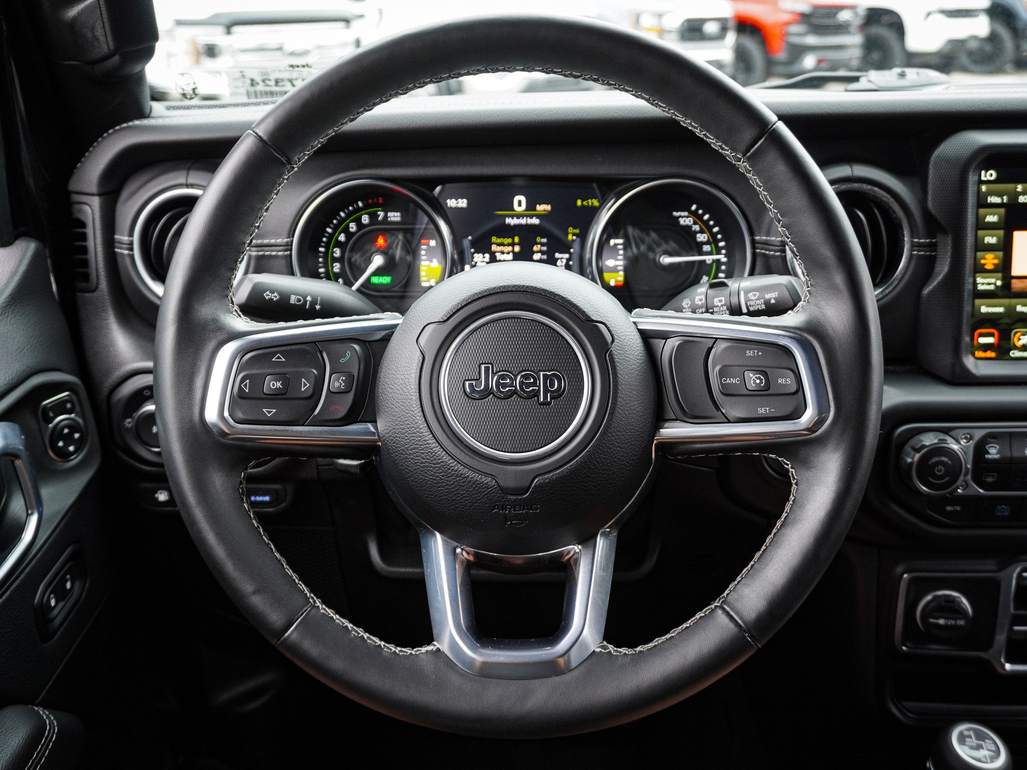 Used 2022 Jeep Wrangler Unlimited Sahara w/ Cold Weather Group AWD/4WD image 18