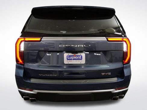 New 2026 GMC Yukon XL Denali AWD/4WD image 4