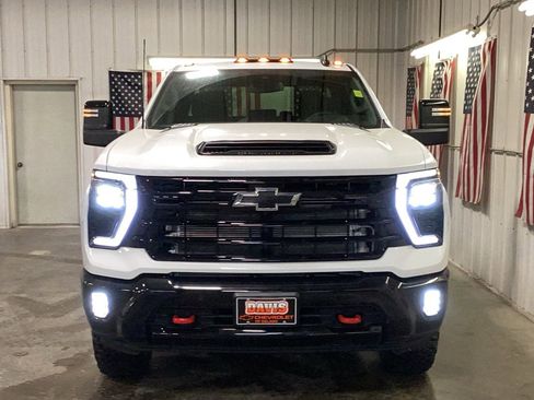 New 2026 Chevrolet Silverado 3500 LT w/ Trail Boss Package image 17