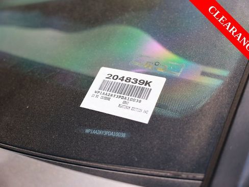 Used 2023 Porsche Cayenne Platinum Edition image 39