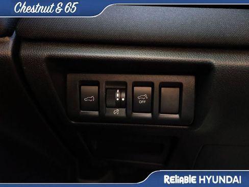 Used 2025 Subaru Outback Premium w/ Popular Package #1A AWD/4WD image 32